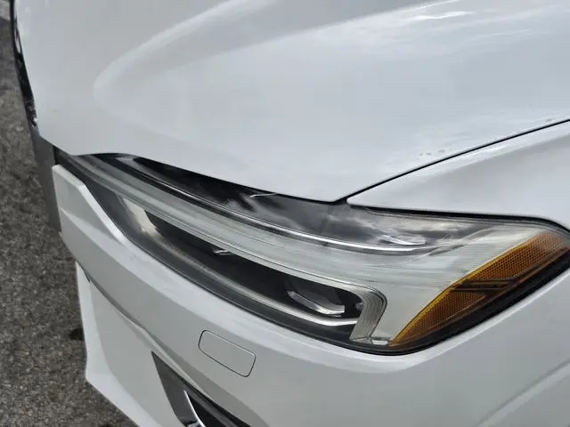 2018 Volvo XC60 - $14,590