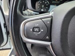 2018 XC60 Thumbnail 32
