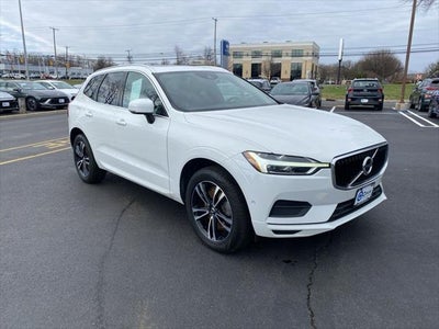 Photo of a 2019 Volvo XC60 AWD T6 Momentum 4DR SUV for sale