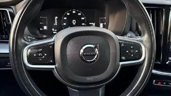 2019 Volvo XC60 T6 Momentum