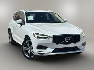 Photo of a 2018 Volvo XC60 AWD T6 Momentum 4DR SUV for sale