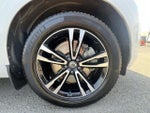 2018 XC60 Thumbnail 9