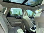 2019 XC60 Thumbnail 23