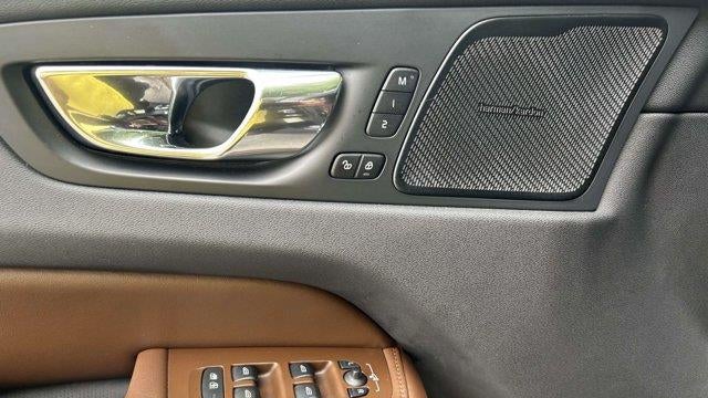 2020 Volvo XC60 T6 Inscription