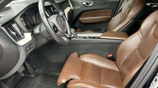 2020 Volvo XC60 T6 Inscription