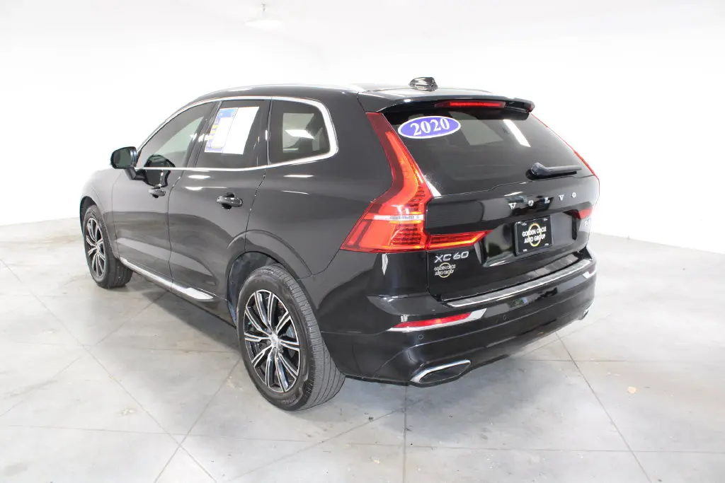 2020 Volvo XC60 - $20,558