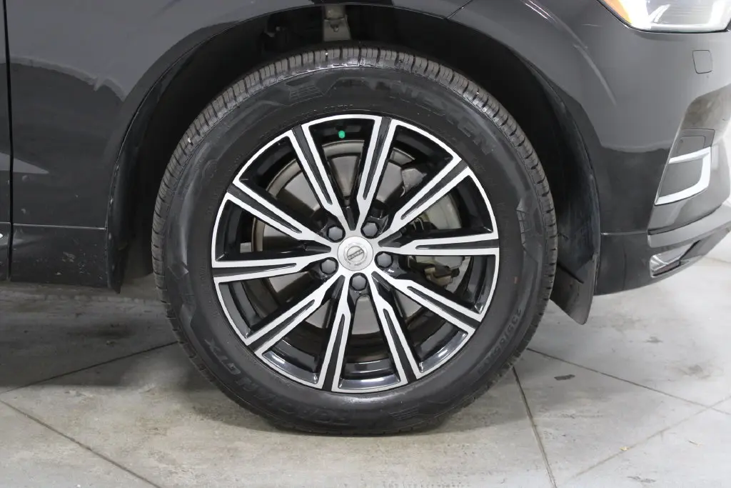 2020 Volvo XC60 - $20,558