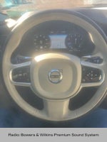 2021 XC60 Thumbnail 5