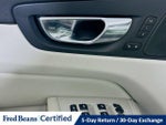 2021 XC60 Thumbnail 19