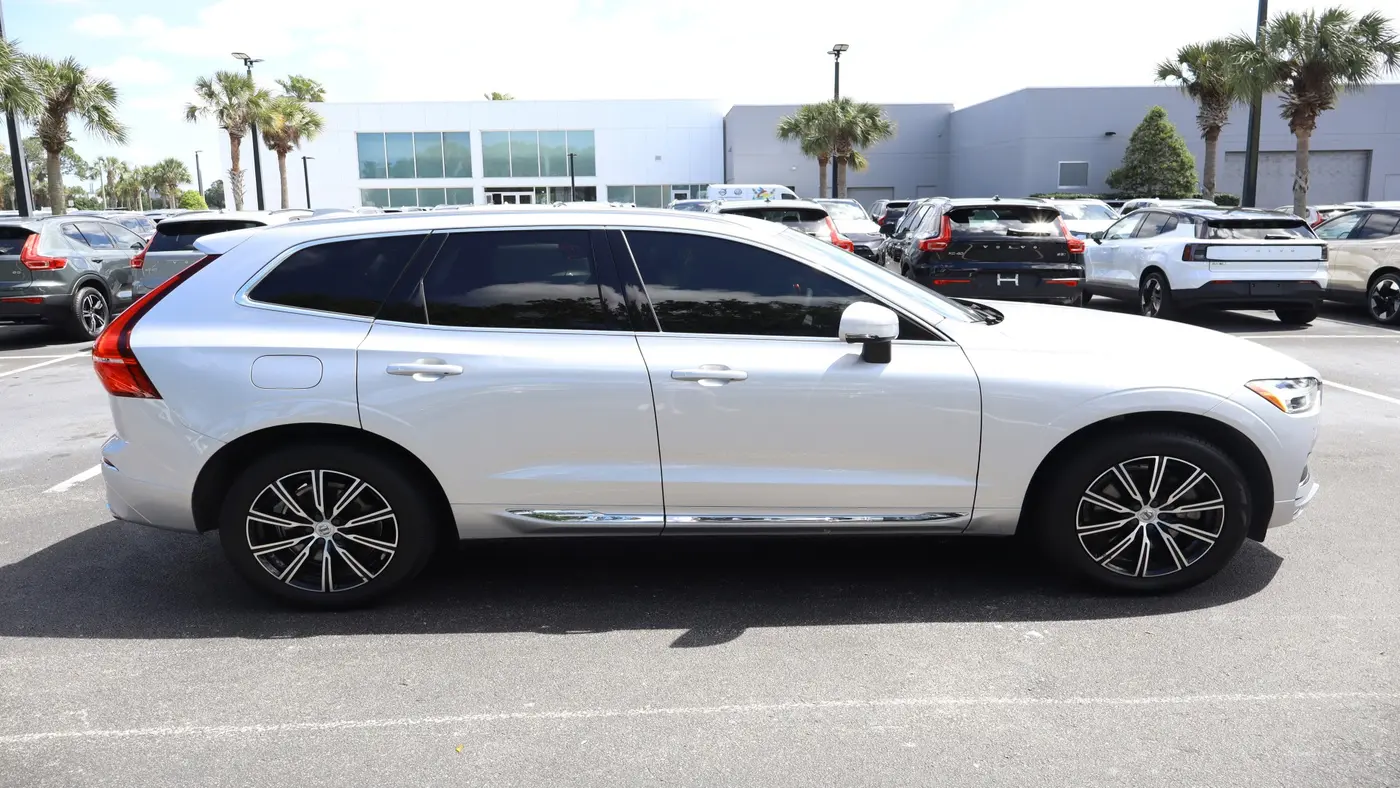 2020 Volvo XC60 T6 Inscription