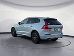 2020 XC60 Thumbnail 3
