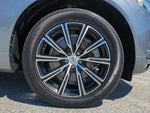 2020 XC60 Thumbnail 9