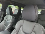 2020 XC60 Thumbnail 11