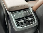 2020 XC60 Thumbnail 31
