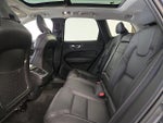 2021 XC60 Thumbnail 10