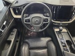 2021 XC60 Thumbnail 11