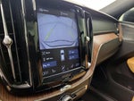 2019 XC60 Thumbnail 15