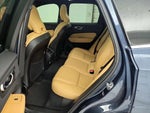 2019 XC60 Thumbnail 21