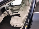 2020 XC60 Thumbnail 11