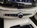2020 XC60 Thumbnail 17
