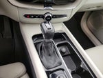 2020 XC60 Thumbnail 18