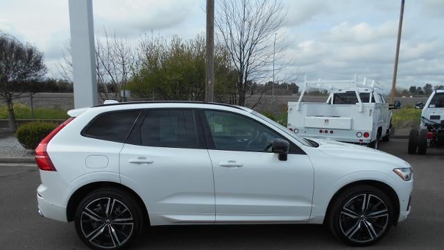 2020 Volvo XC60 T6 R-Design