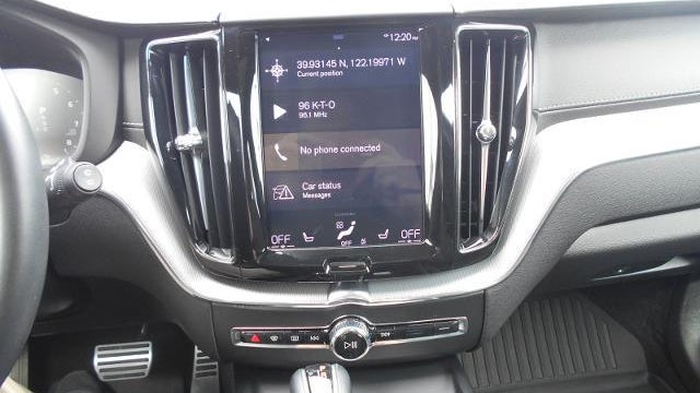 2020 Volvo XC60 T6 R-Design