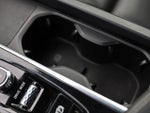 2021 XC60 Thumbnail 32