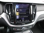 2021 XC60 Thumbnail 25