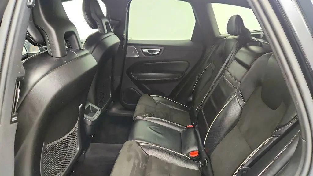 2018 Volvo XC60 - $21,995