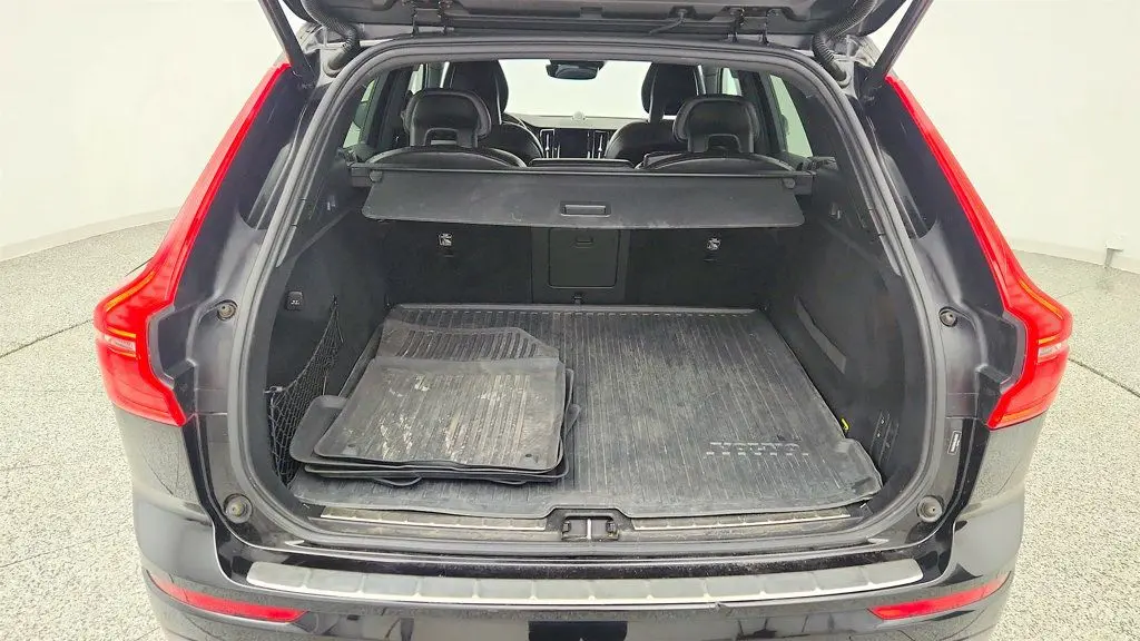 2018 Volvo XC60 - $21,995