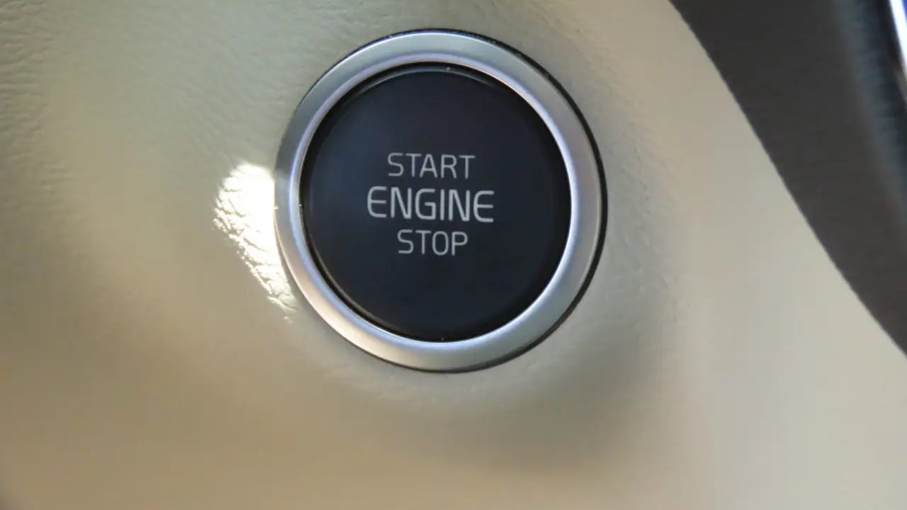 2021 Volvo XC40 T4 Momentum
