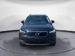 2020 XC40 Thumbnail 2