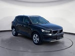 2020 XC40 Thumbnail 6