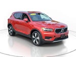 2019 XC40 Thumbnail 1