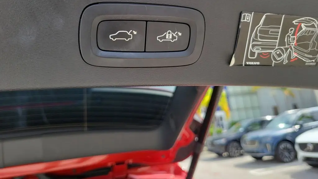 2019 Volvo XC40 T4 Momentum