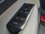2019 XC40 Thumbnail 18