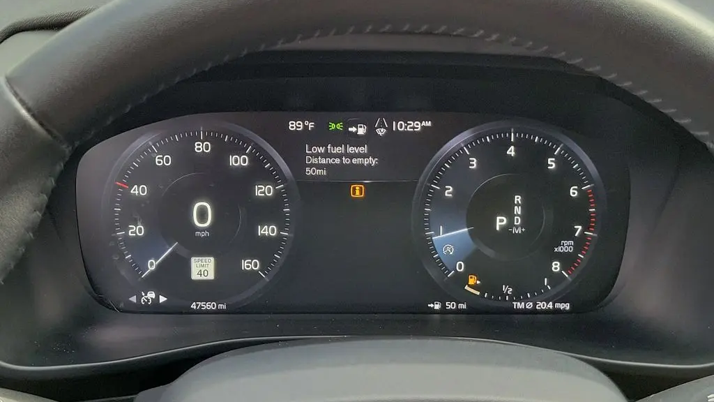 2019 Volvo XC40 T4 Momentum