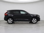 2022 XC40 Thumbnail 7