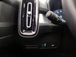 2022 XC40 Thumbnail 13
