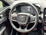2021 XC40 Thumbnail 9