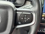 2021 XC40 Thumbnail 11