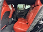 2021 XC40 Thumbnail 24
