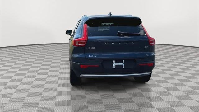 2021 Volvo XC40 T4 Inscription