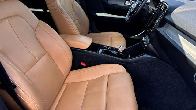 2021 Volvo XC40 T4 Inscription