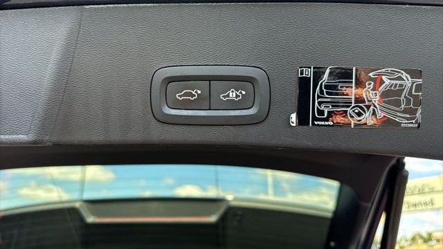 2021 Volvo XC40 T4 Inscription