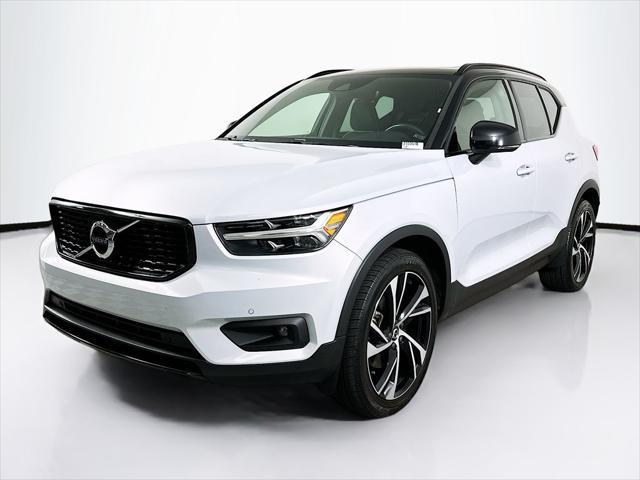 2020 Volvo XC40