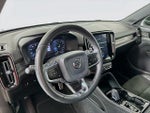 2020 XC40 Thumbnail 10