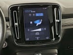 2020 XC40 Thumbnail 14