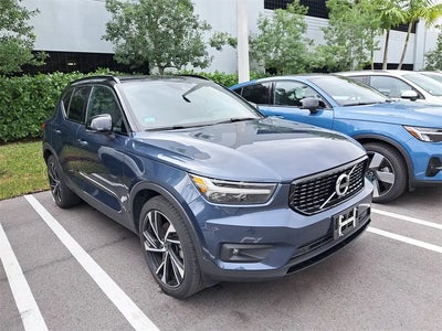 Photo of a 2022 Volvo XC40 T4 R-Design 4DR SUV for sale